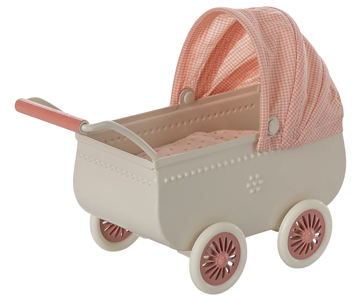 Pram, Coral