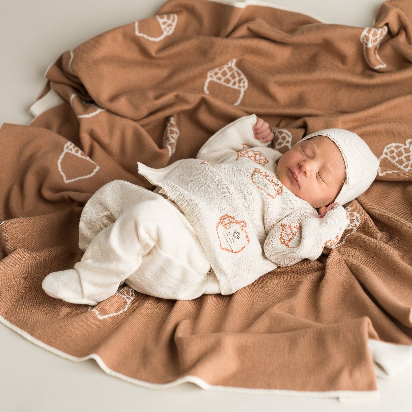 Newborn Acorn Going Home Set