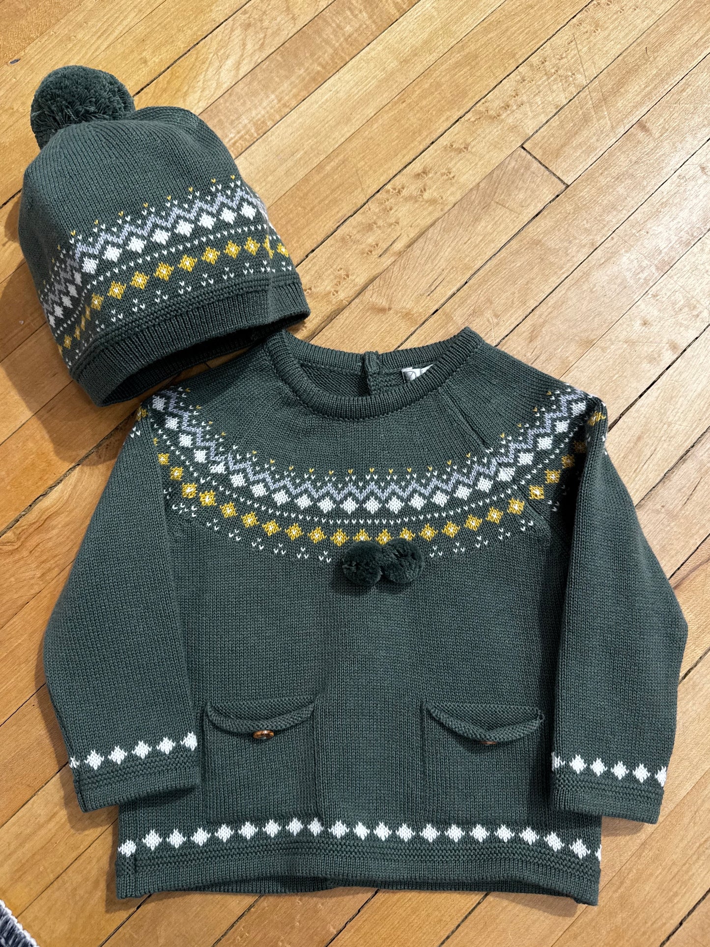 Military Green Knit Hat DK 194