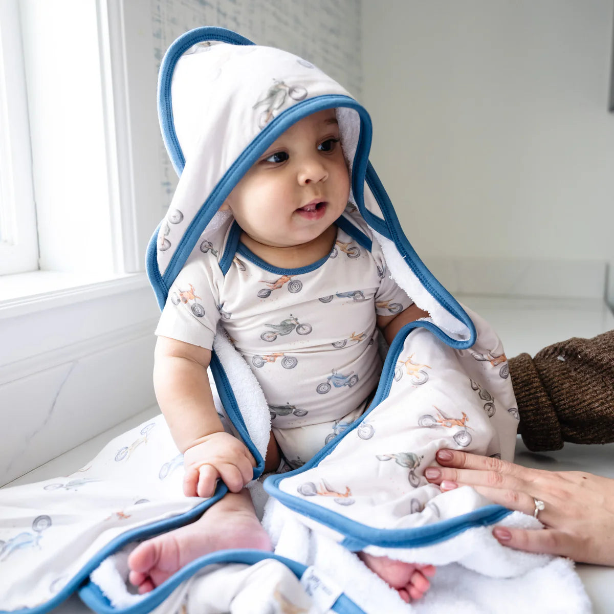 Ryder Premium Knit Hooded Towel