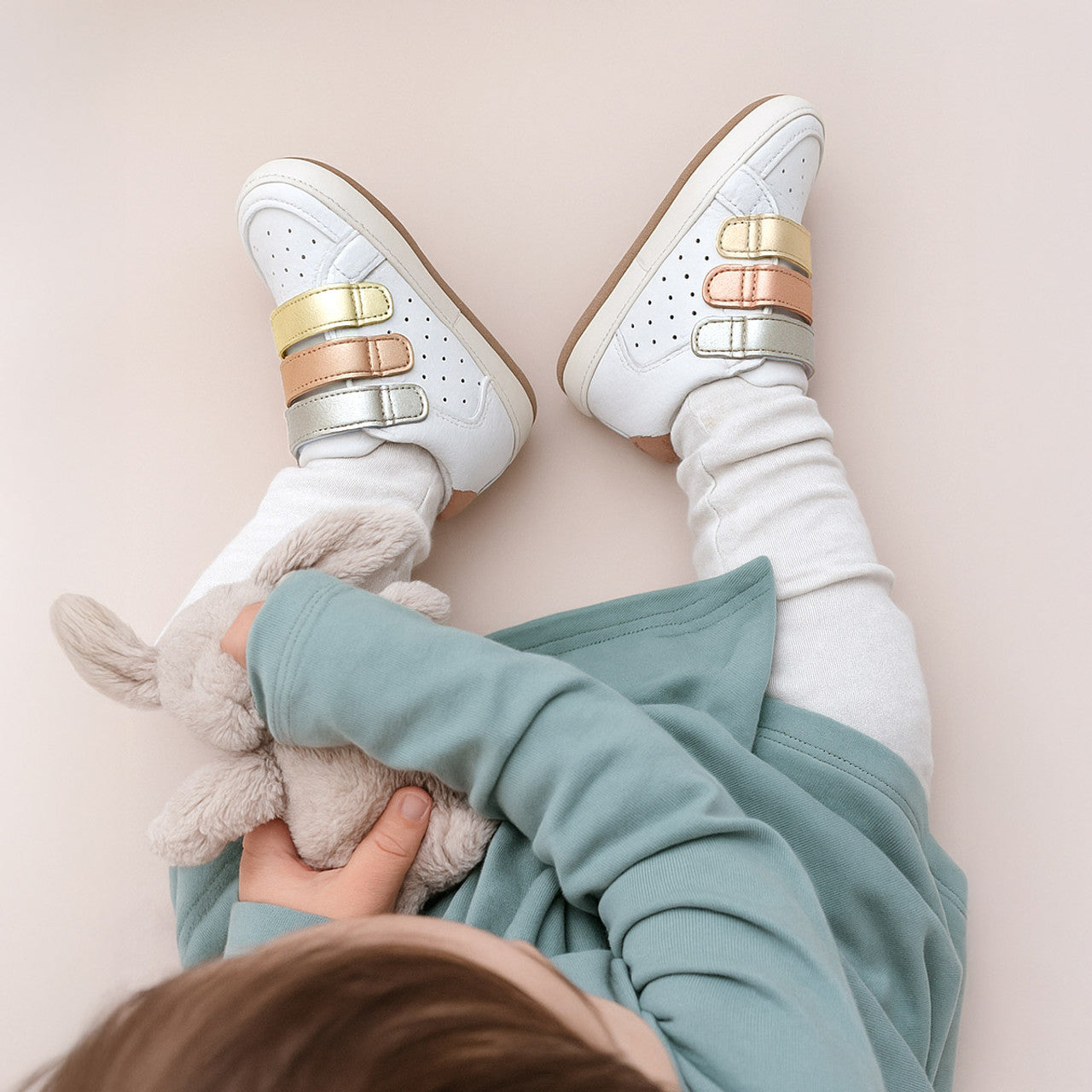 Novie First Kicks