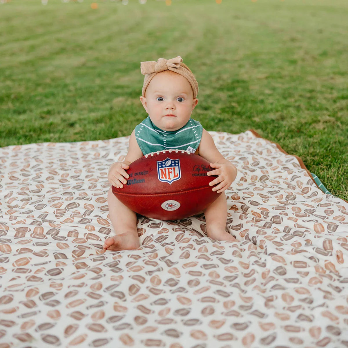 Blitz Baby Bandana Bib (4 Pack)