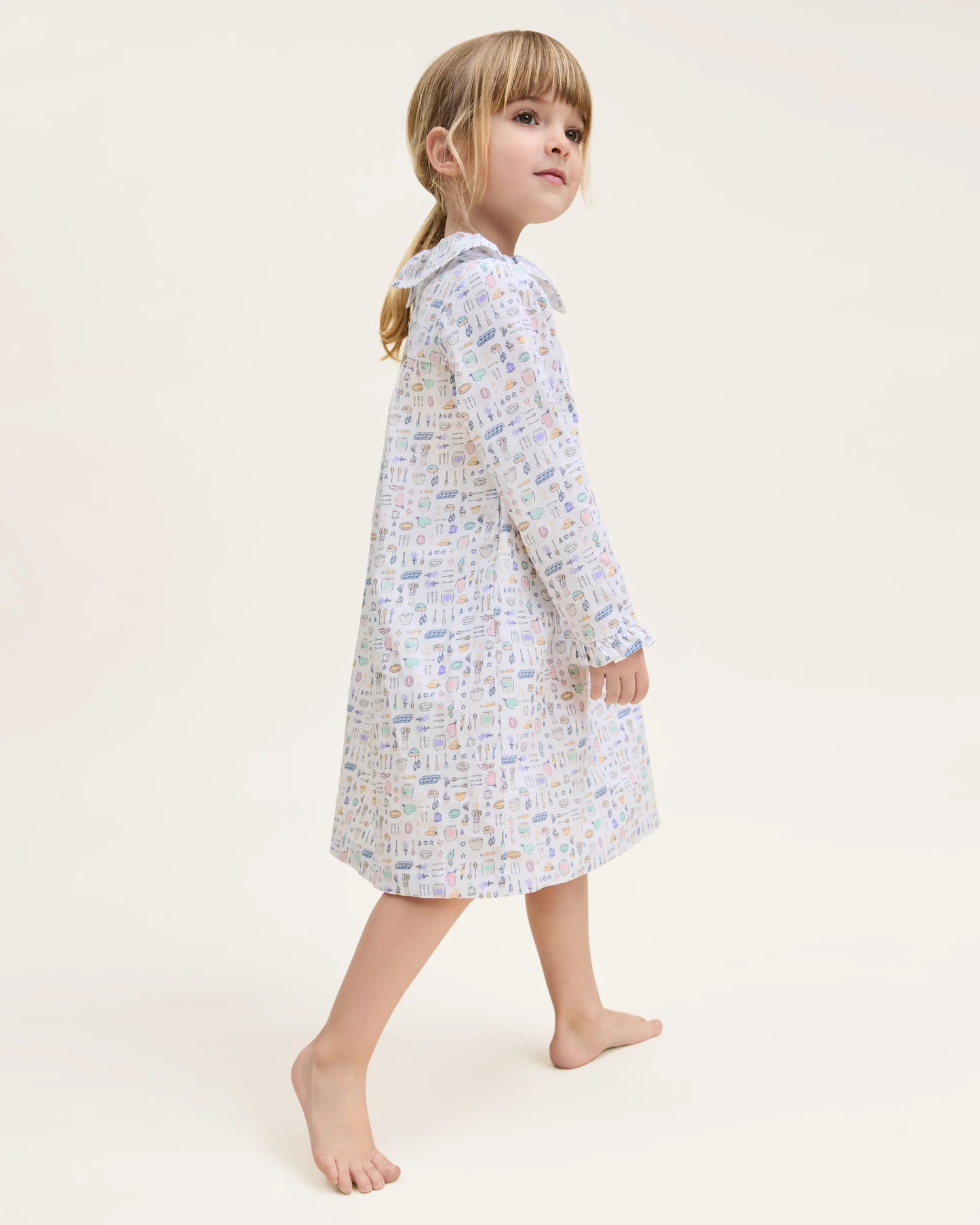 Baking Spirits Bright Scarlett Nightgown
