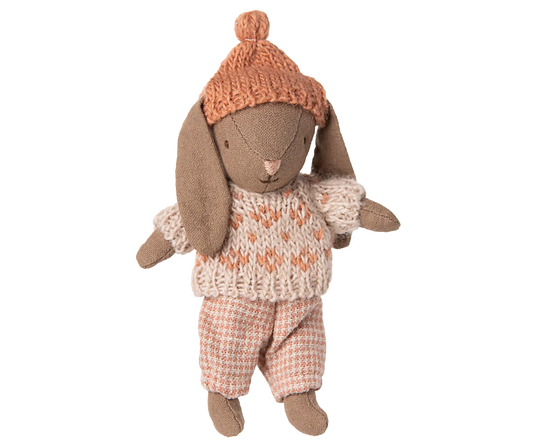 Winter Bunny, Rose