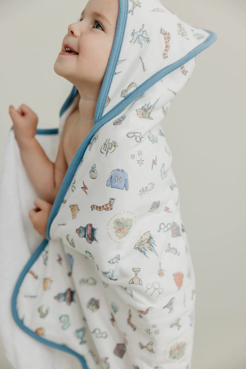 Wizarding World Hooded Towel