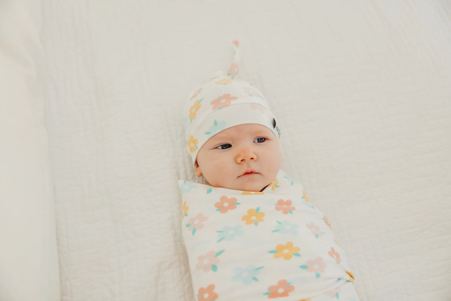 Daisy Top Knot Hat 0-4M