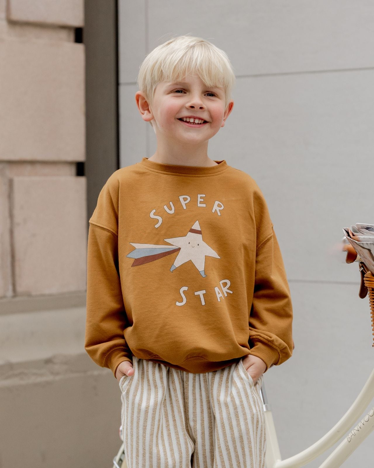 Relaxed Super Star Sweatshirt