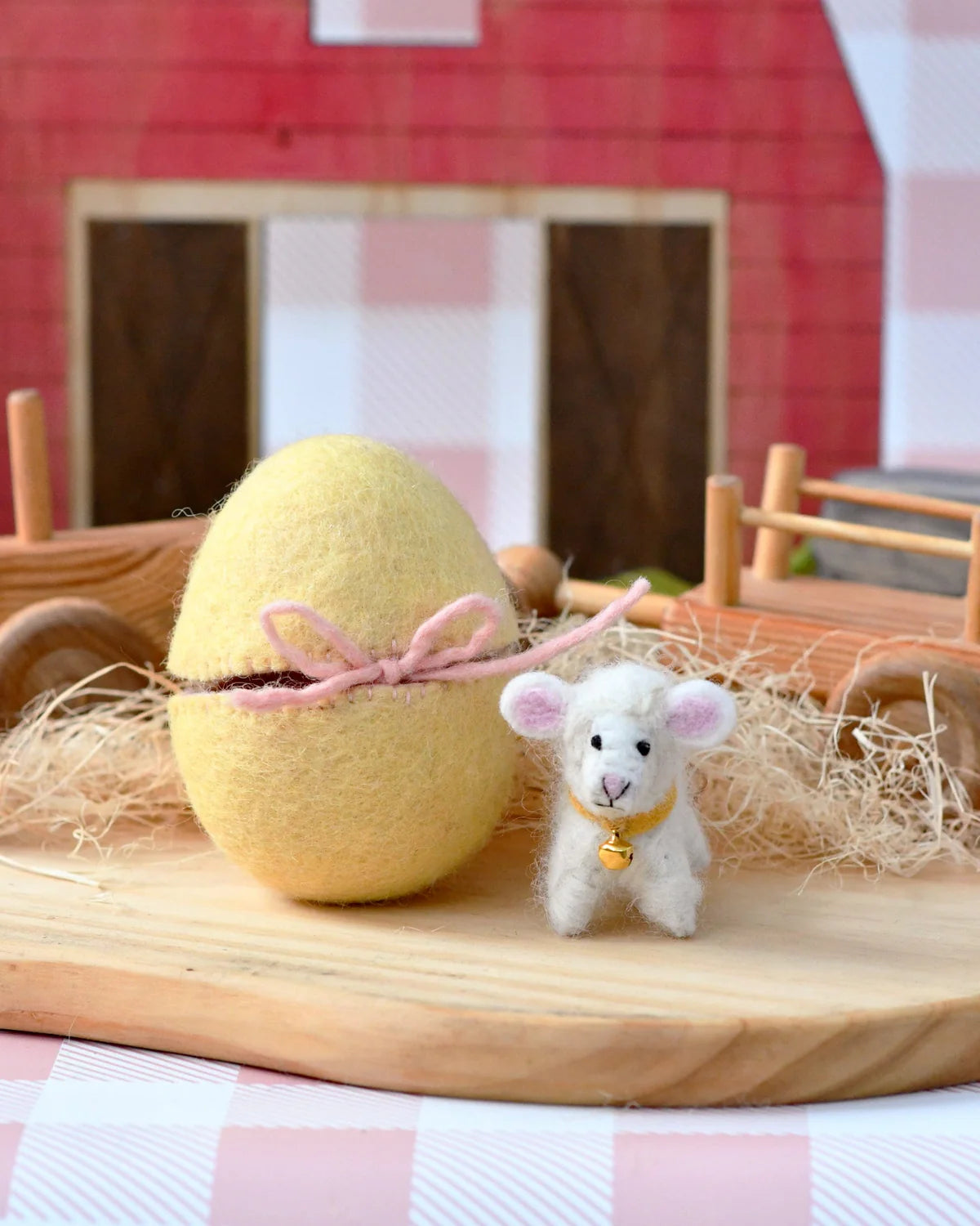 Felt Surprise Egg