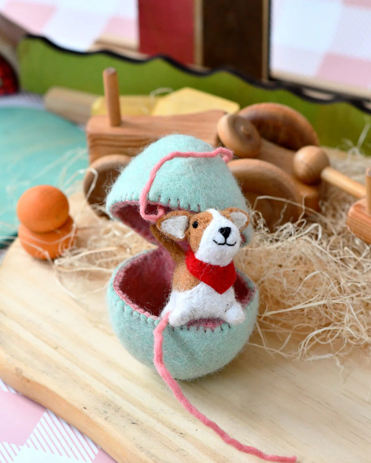 Felt Surprise Egg