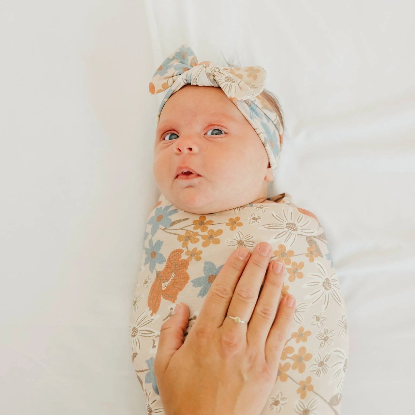 Eden Knit Headband Bow