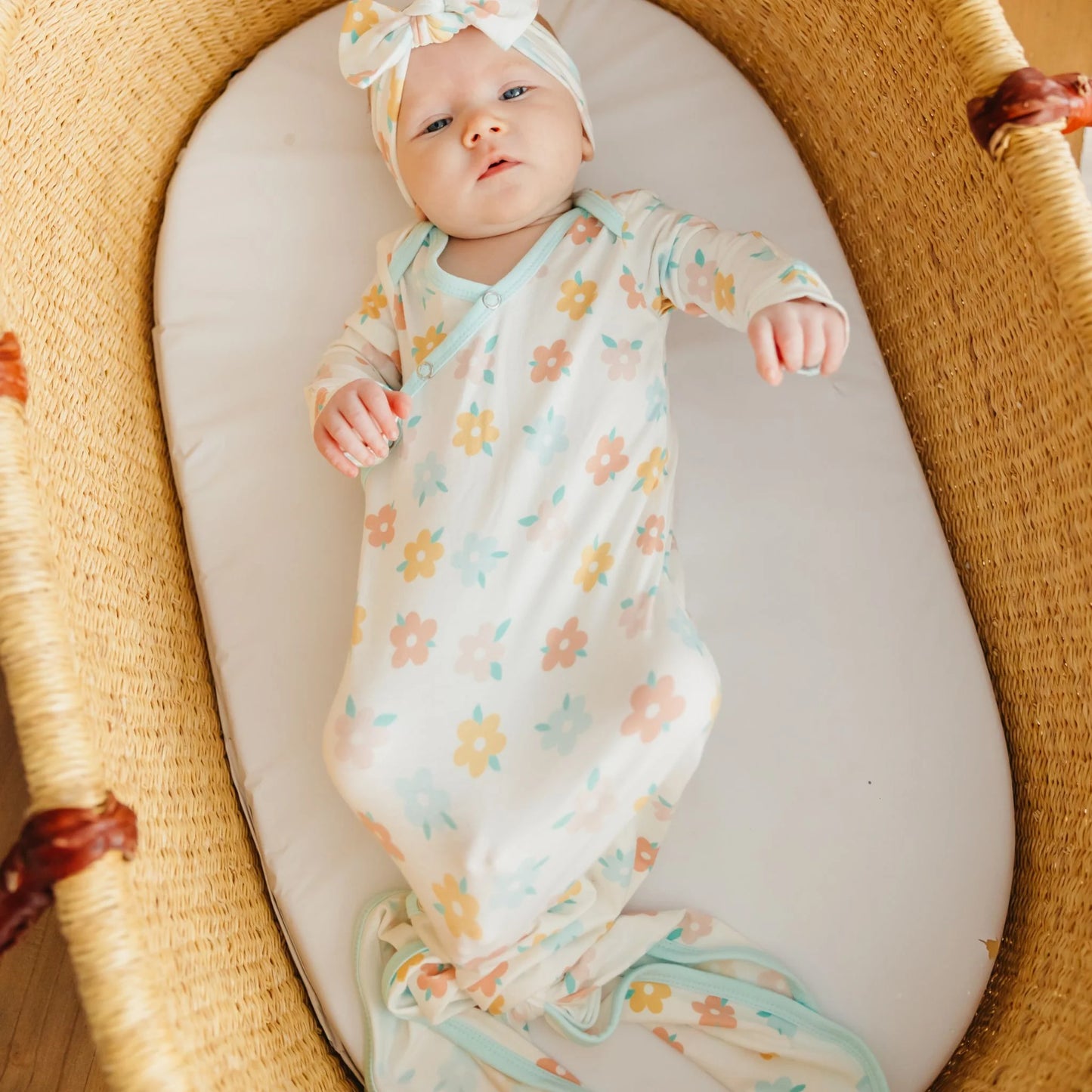Daisy Newborn Knotted Gown