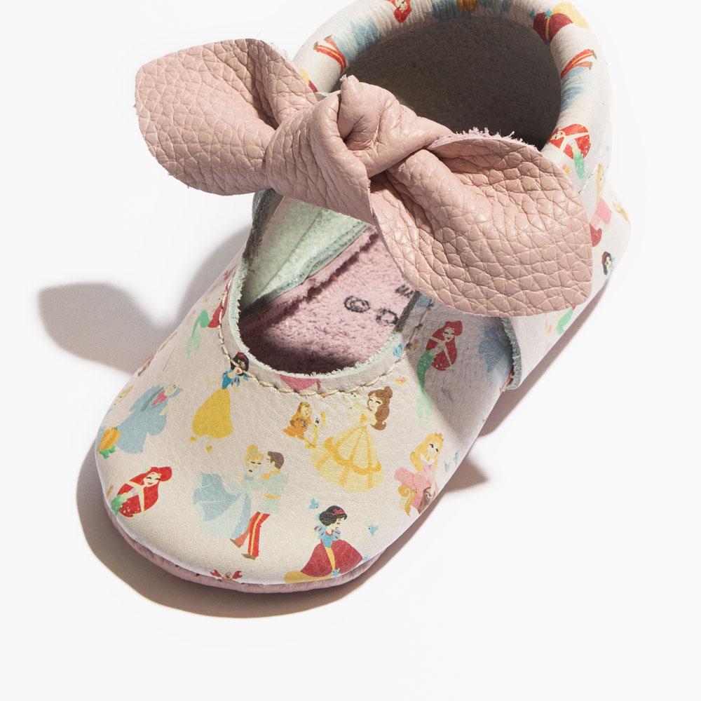 Princess II Knotted Bow Shoe