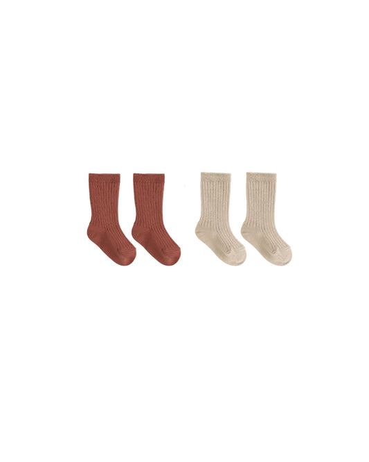 Cranberry/Oat Socks Set