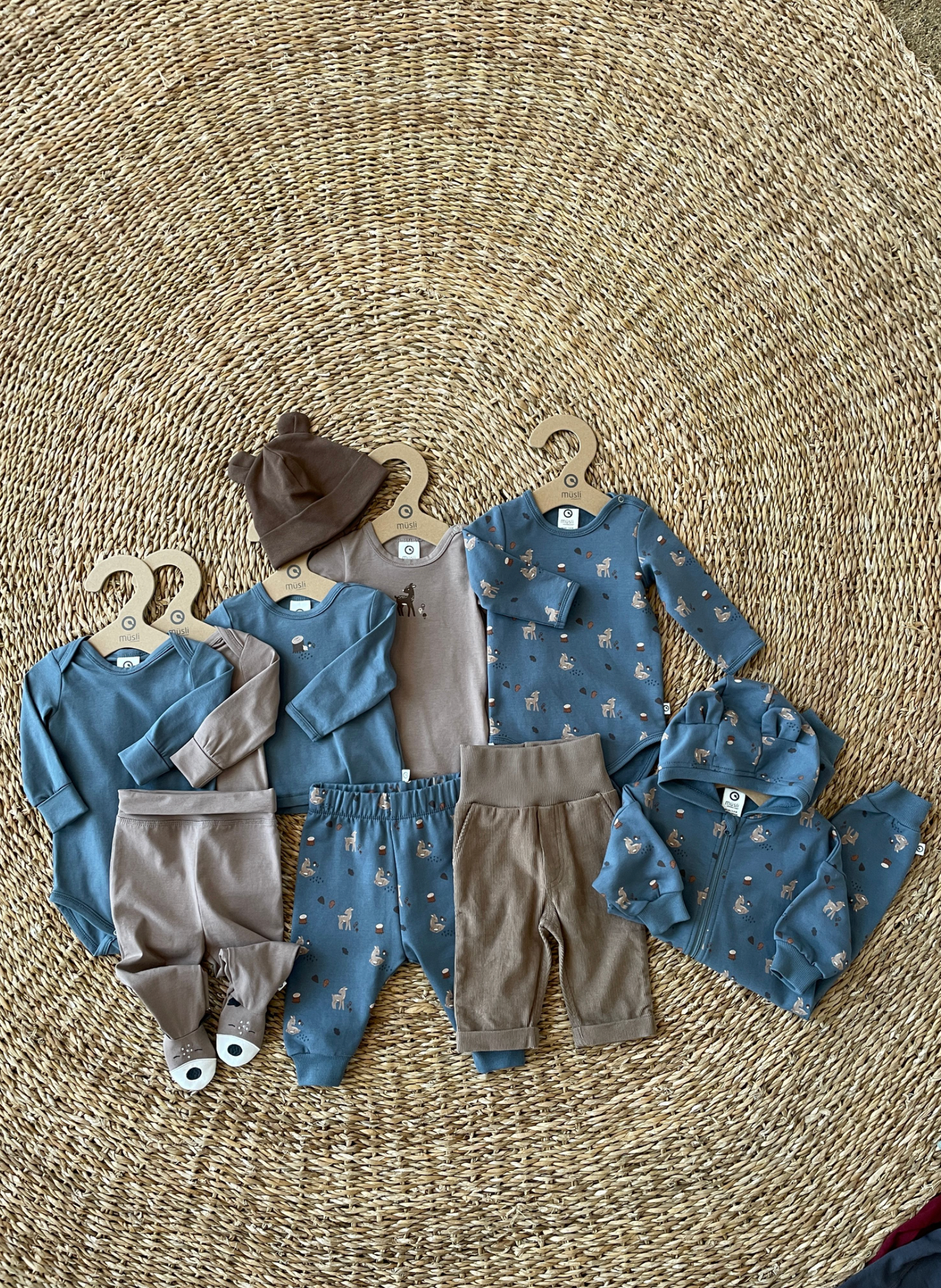 Stormy Blue Deer Sweat Pant