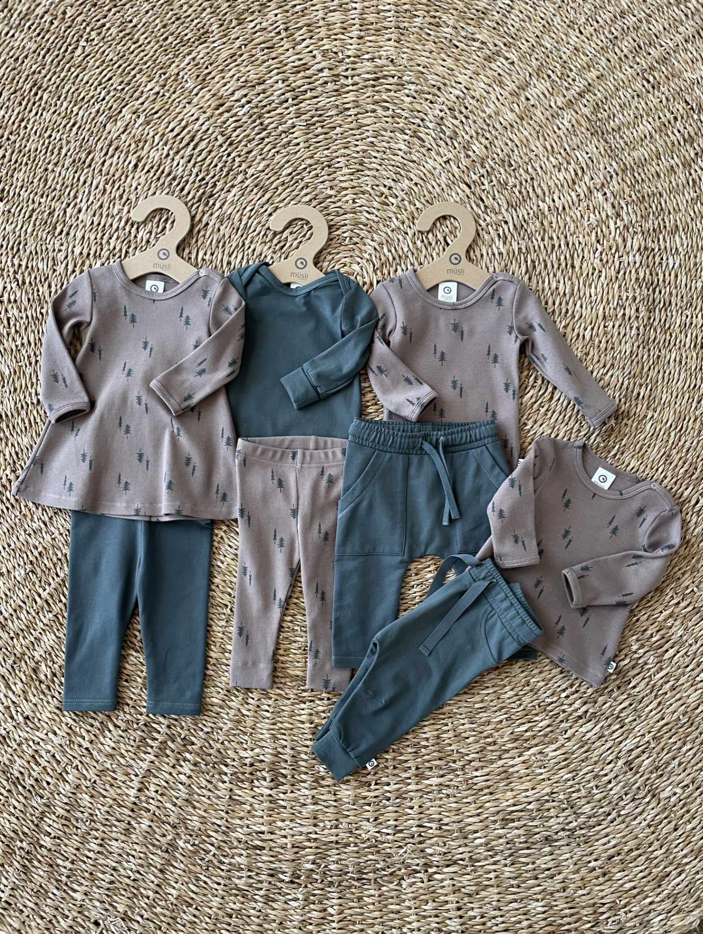 Cozy Me Balance Green Leggings