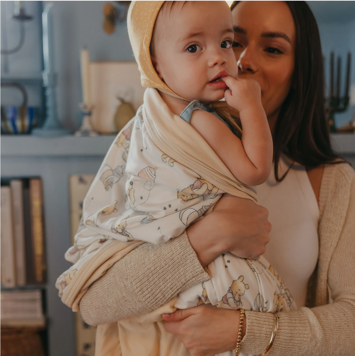 Hunny 3-Layer Stretchy Quilt