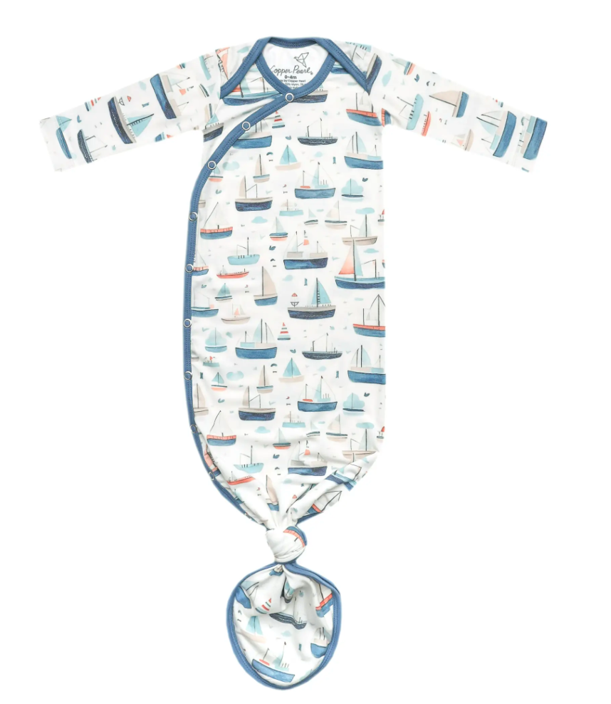 Fischer Newborn Knotted Gown
