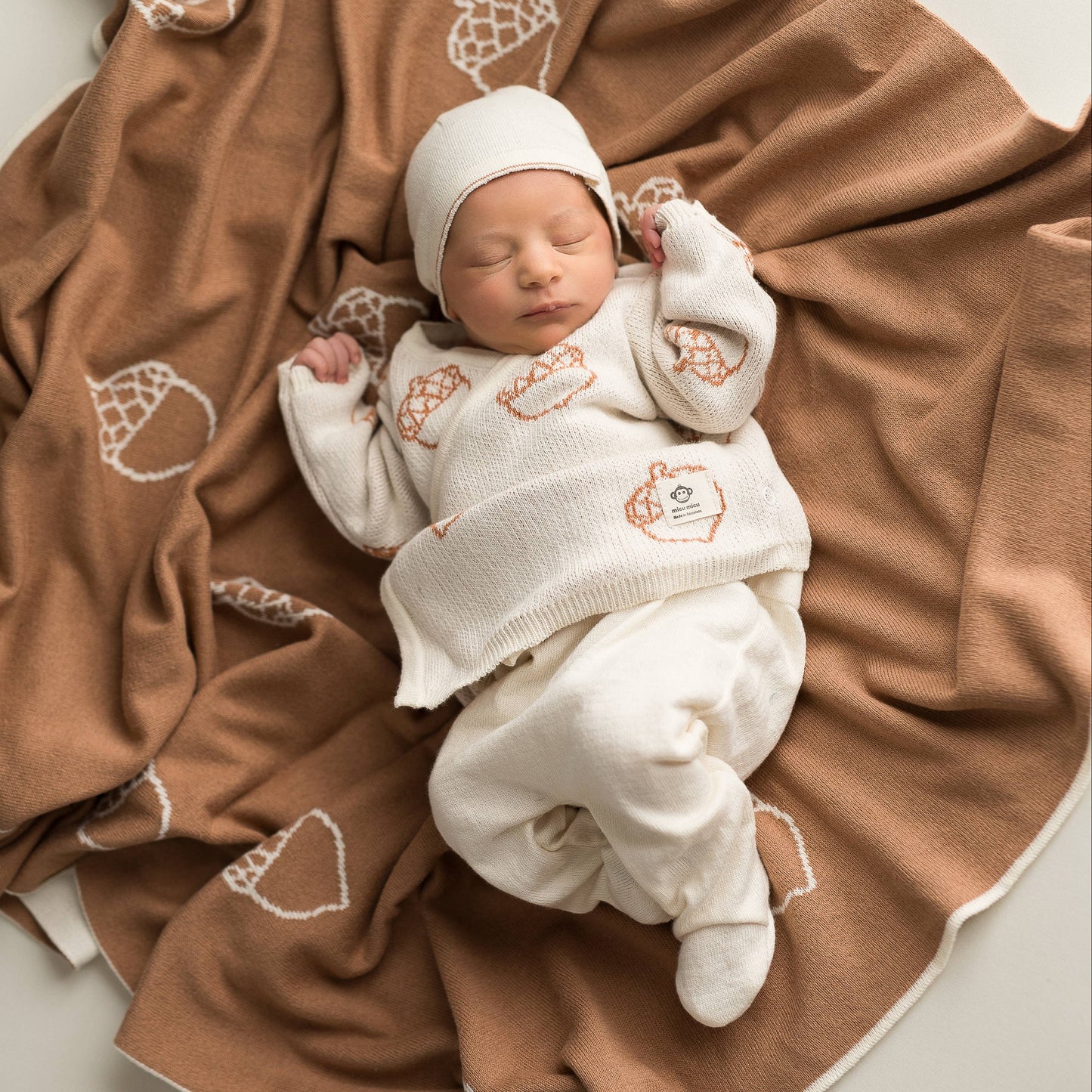 Newborn Acorn Going Home Set