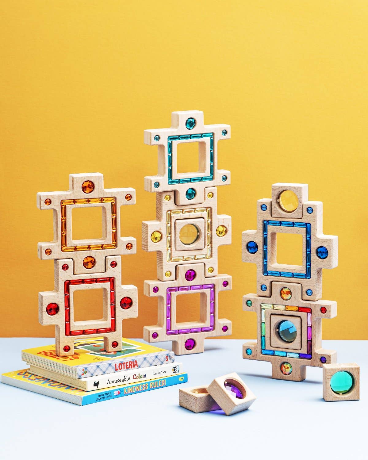 Maison Rue Busy Blocks