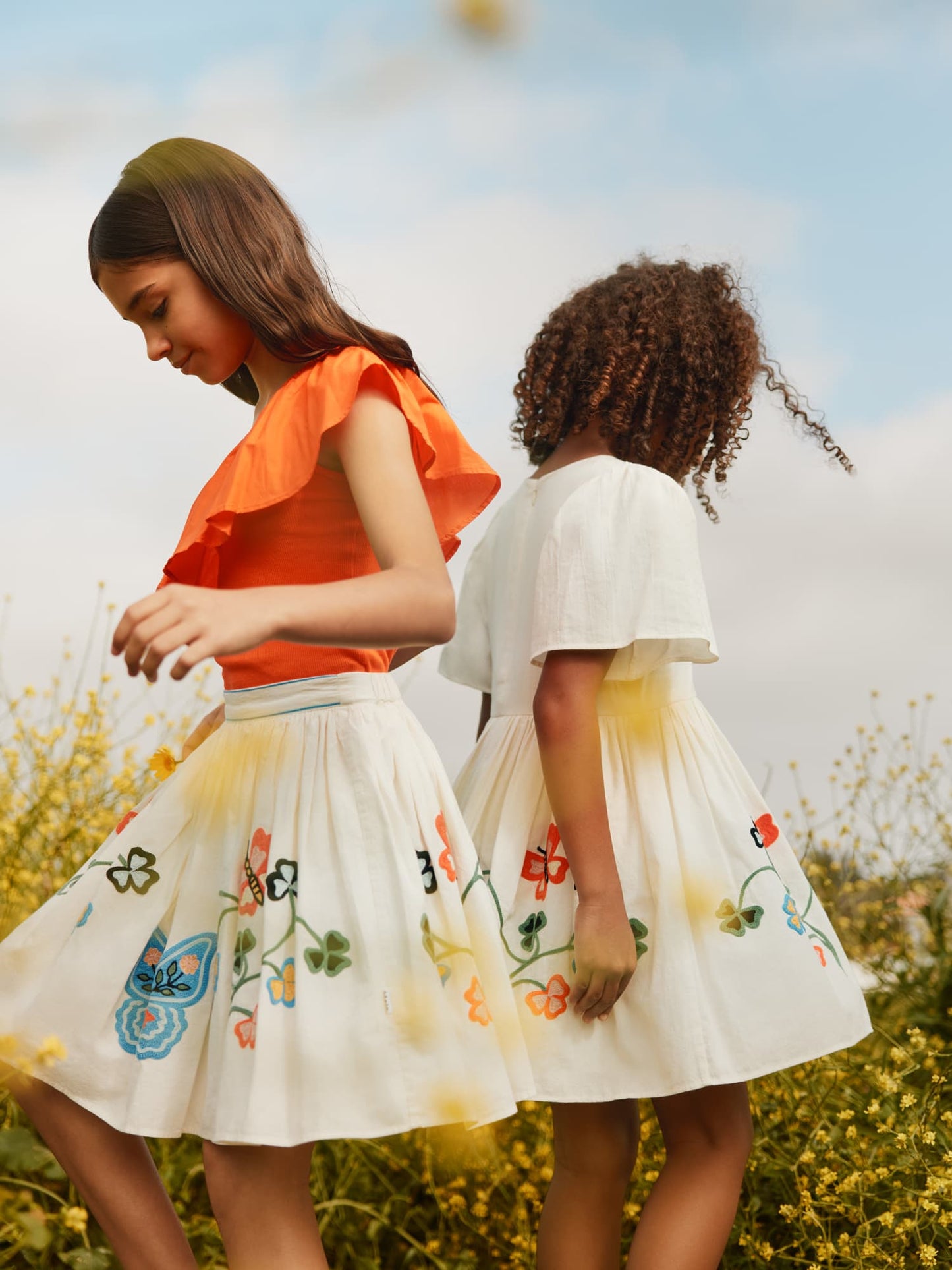 Bonnie Skirt with Nature Border