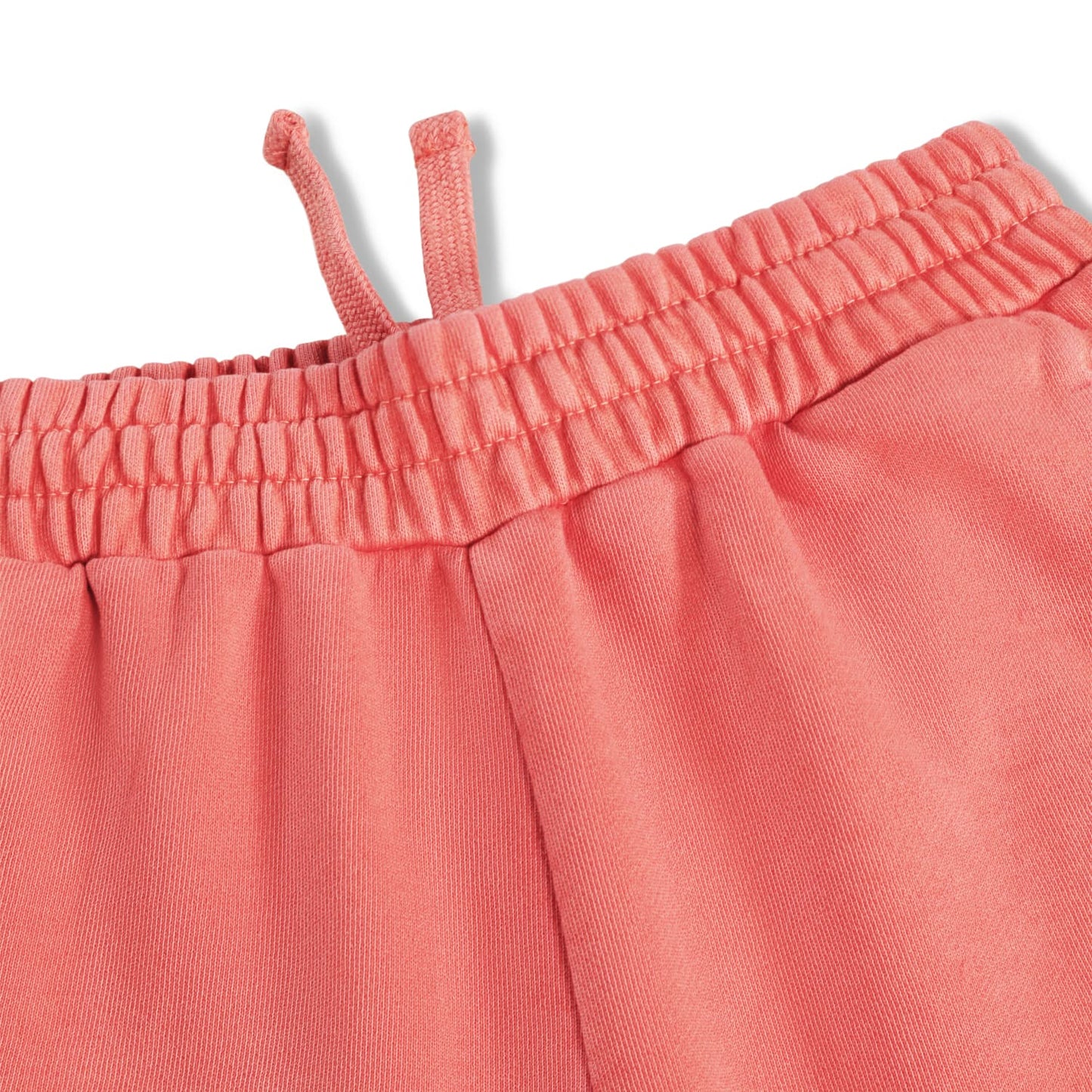 Ador Shorts / Red Ink