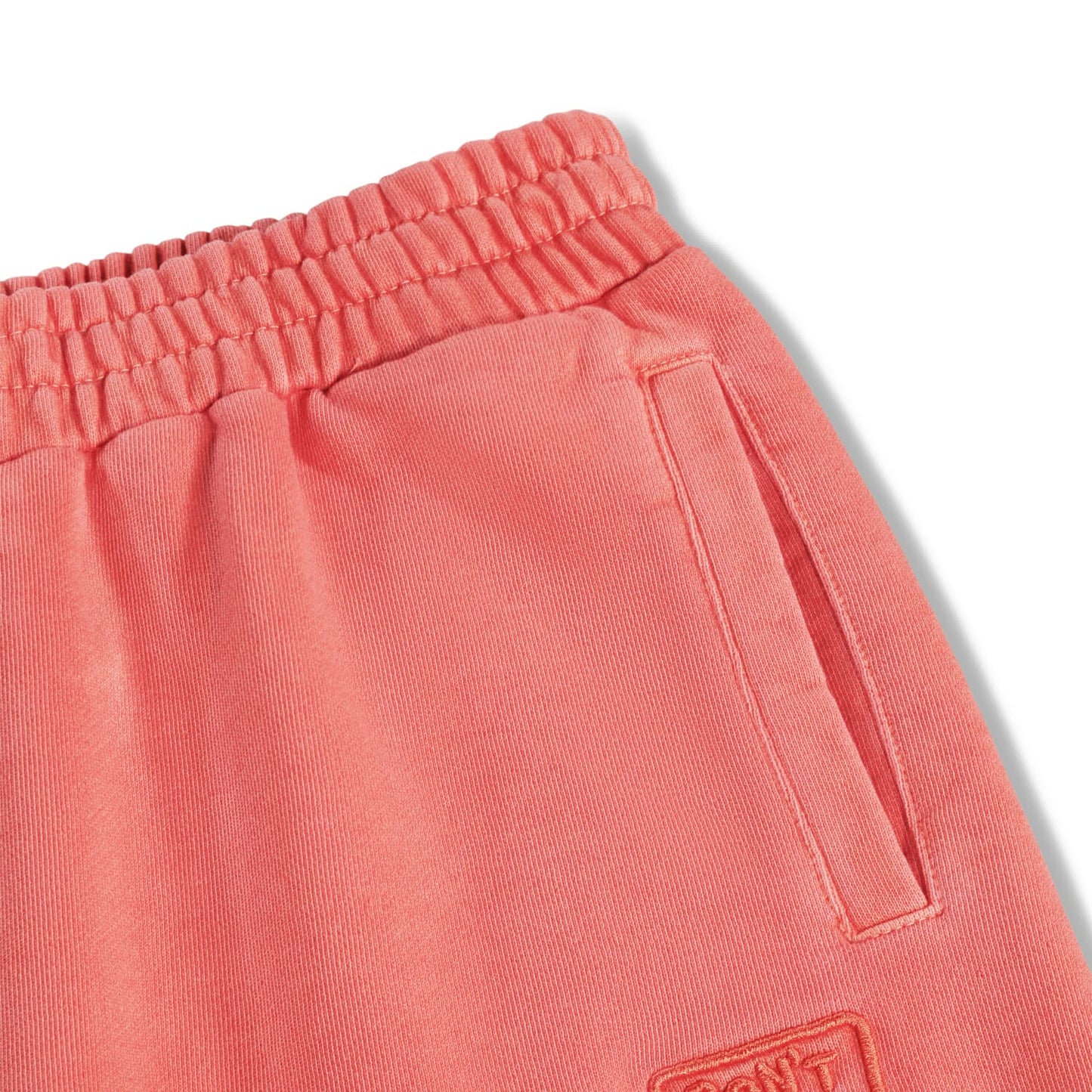 Ador Shorts / Red Ink