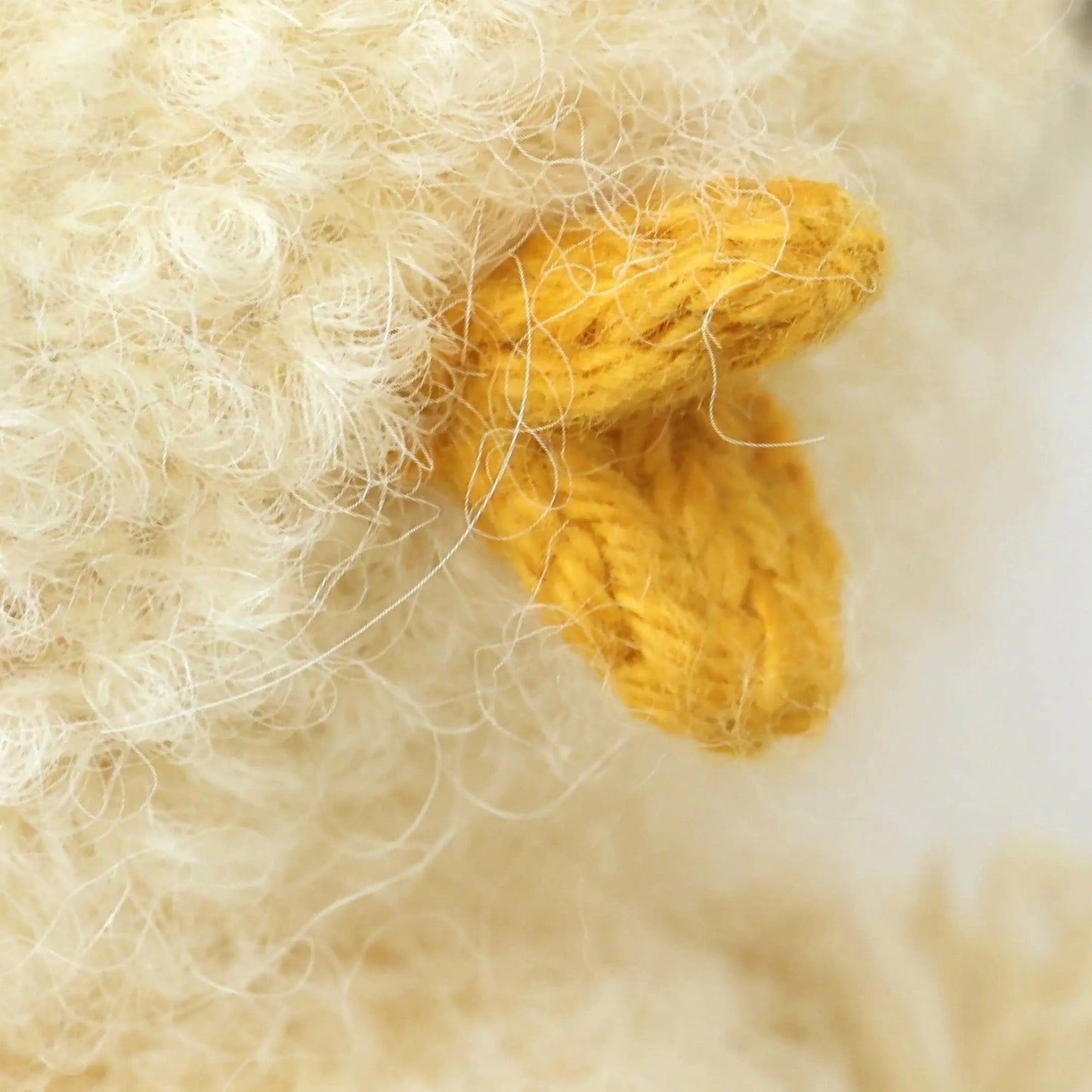 Baby Boucle Chick (Buttercup)