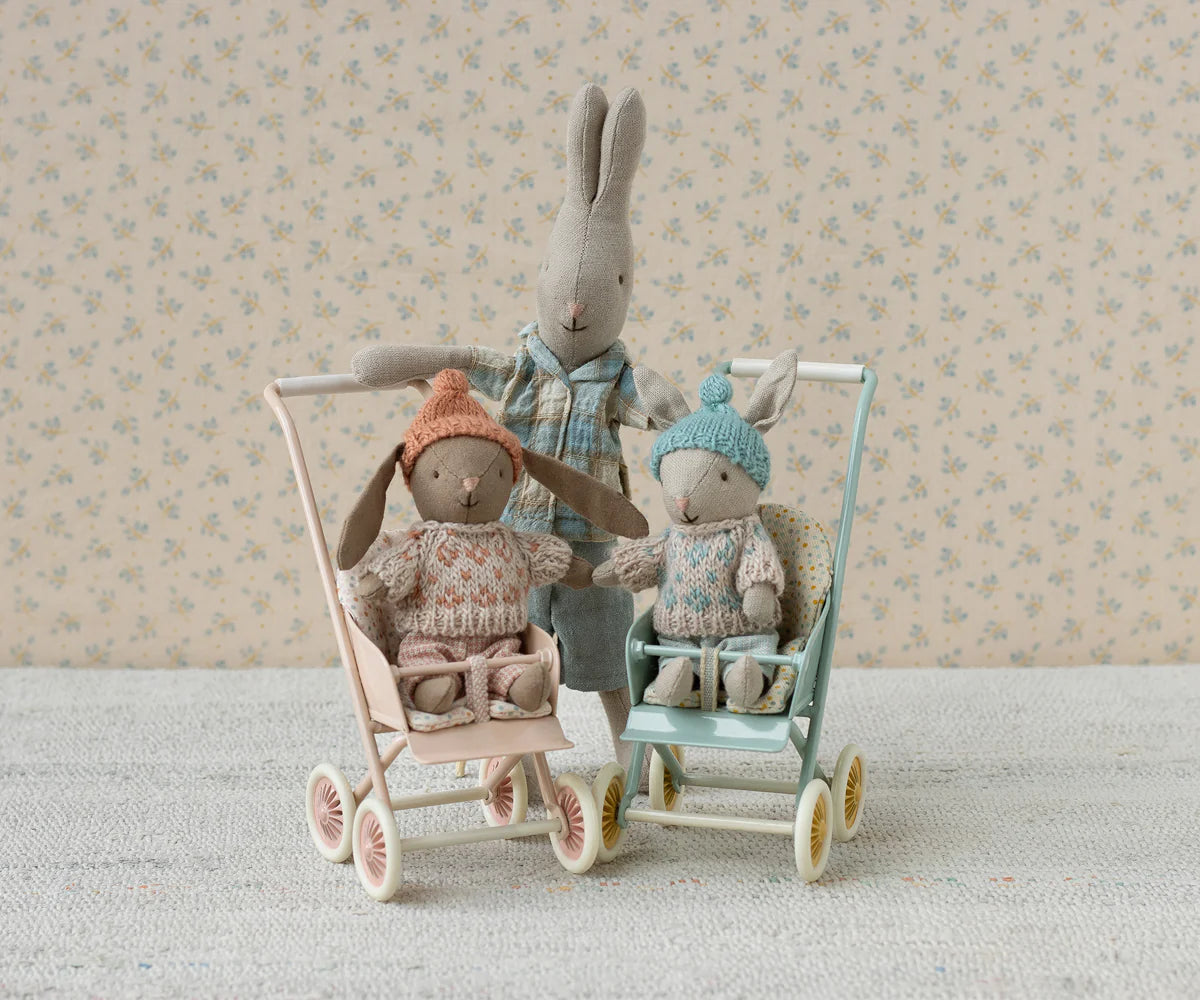 Winter Rabbit, Micro-Mint