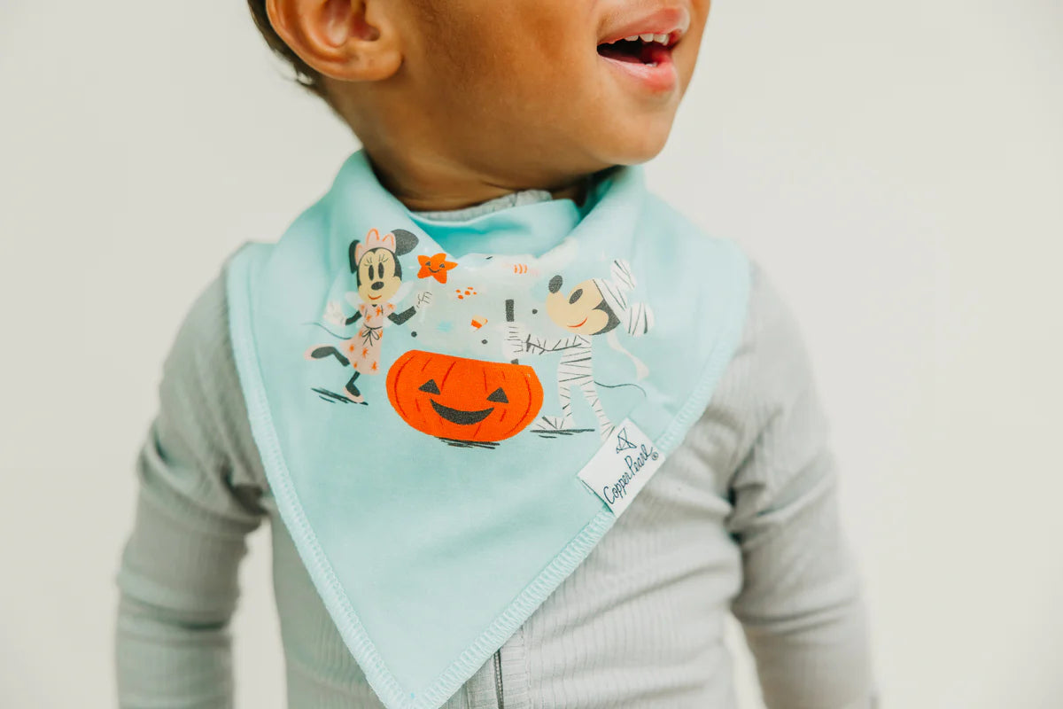 Mickey Mouse’s Boo Bash Bandana Bib Set
