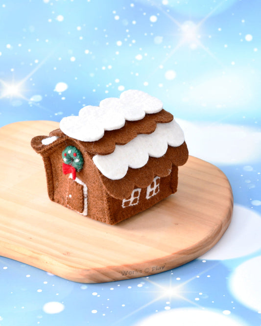 Felt Gingerbread House w/Green Wreath