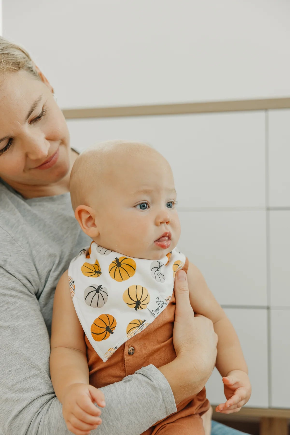 Karver Bandana Bib Set