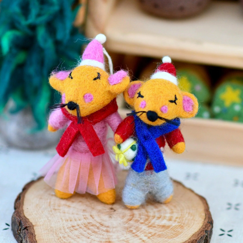 Felt Boy or Girl Christmas Mice