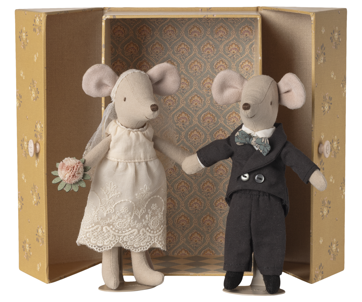 Wedding Mouse Couple