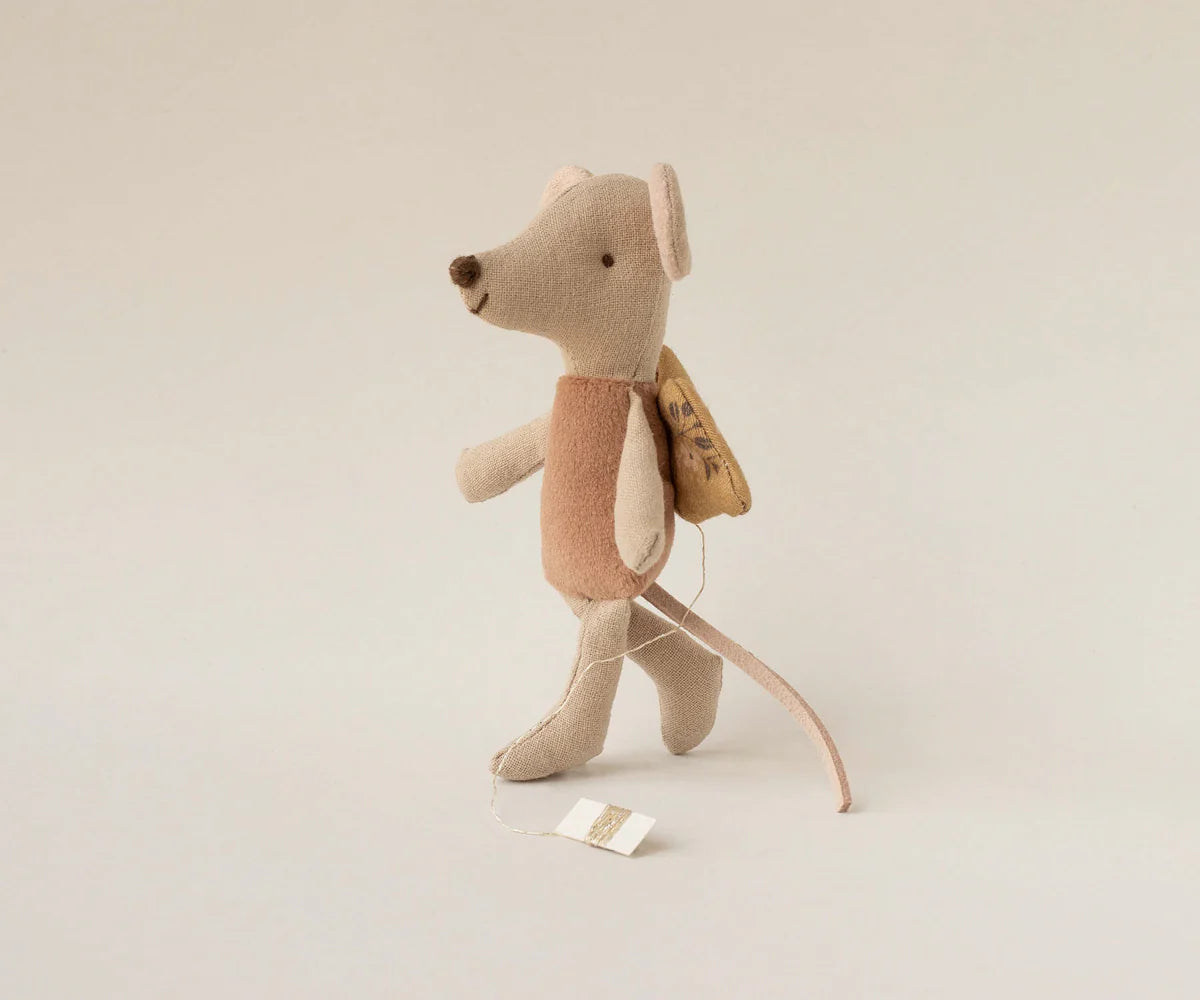 Little Fairy Mouse, Powder