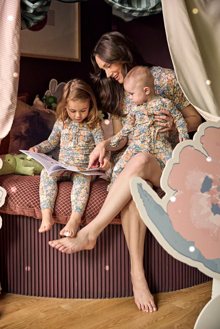 Flora Ruffle L/S 2 Pc. Pajamas