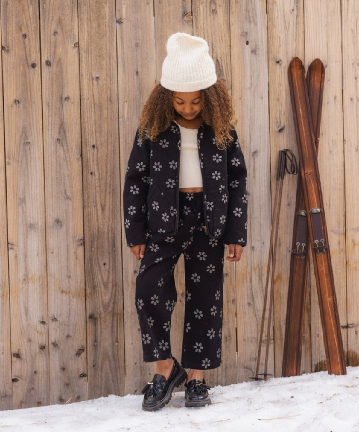 Black Daisy Dove Pants