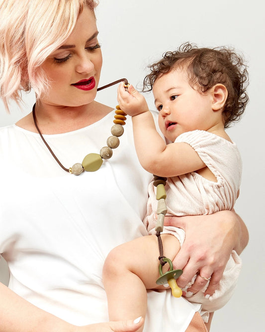 Moonstone Signature Teething Necklace