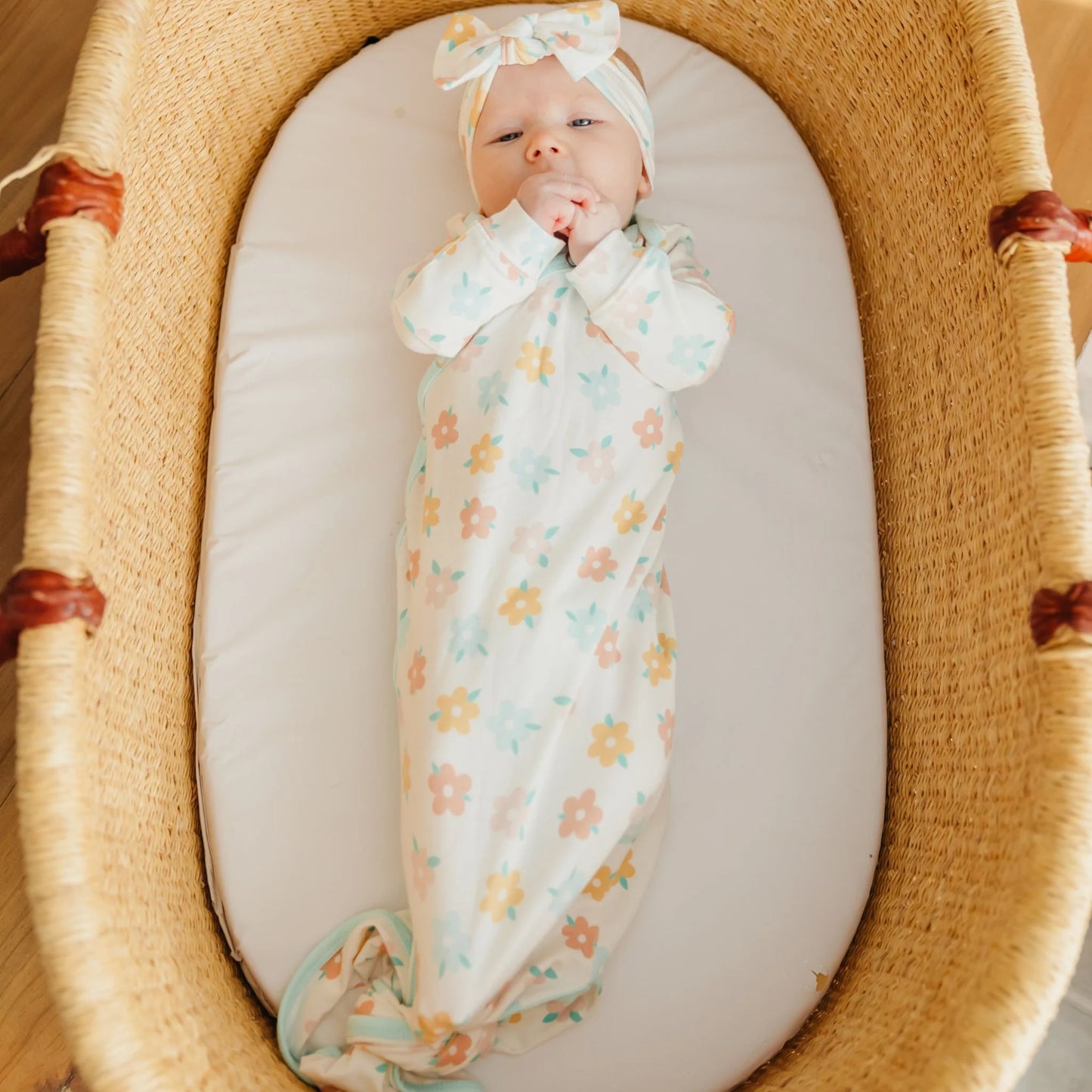 Daisy Newborn Knotted Gown