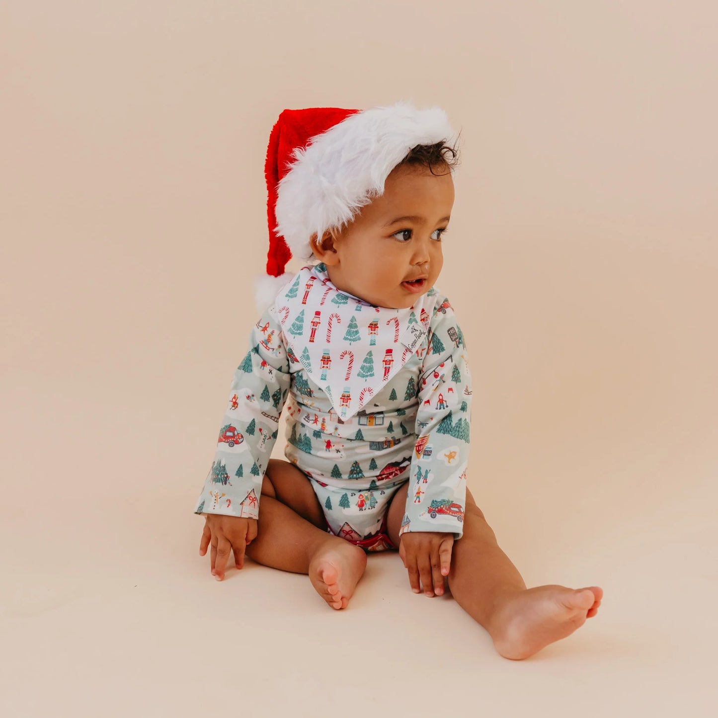 Nicholas Bandana Bib Set