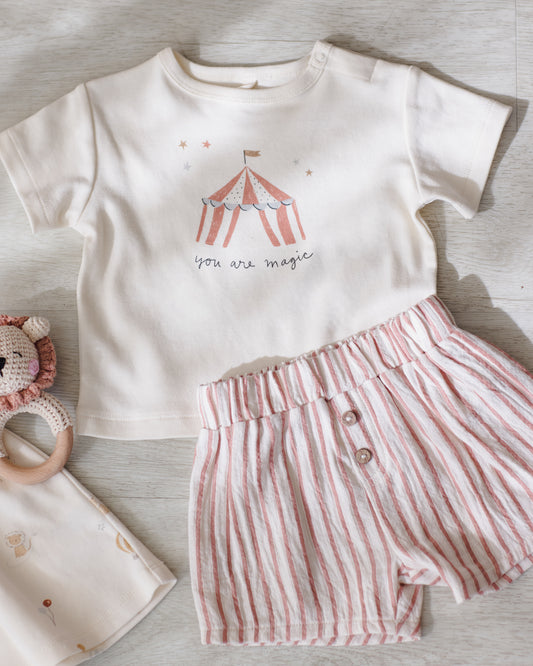 YOU ARE MAGIC Boxy Tee