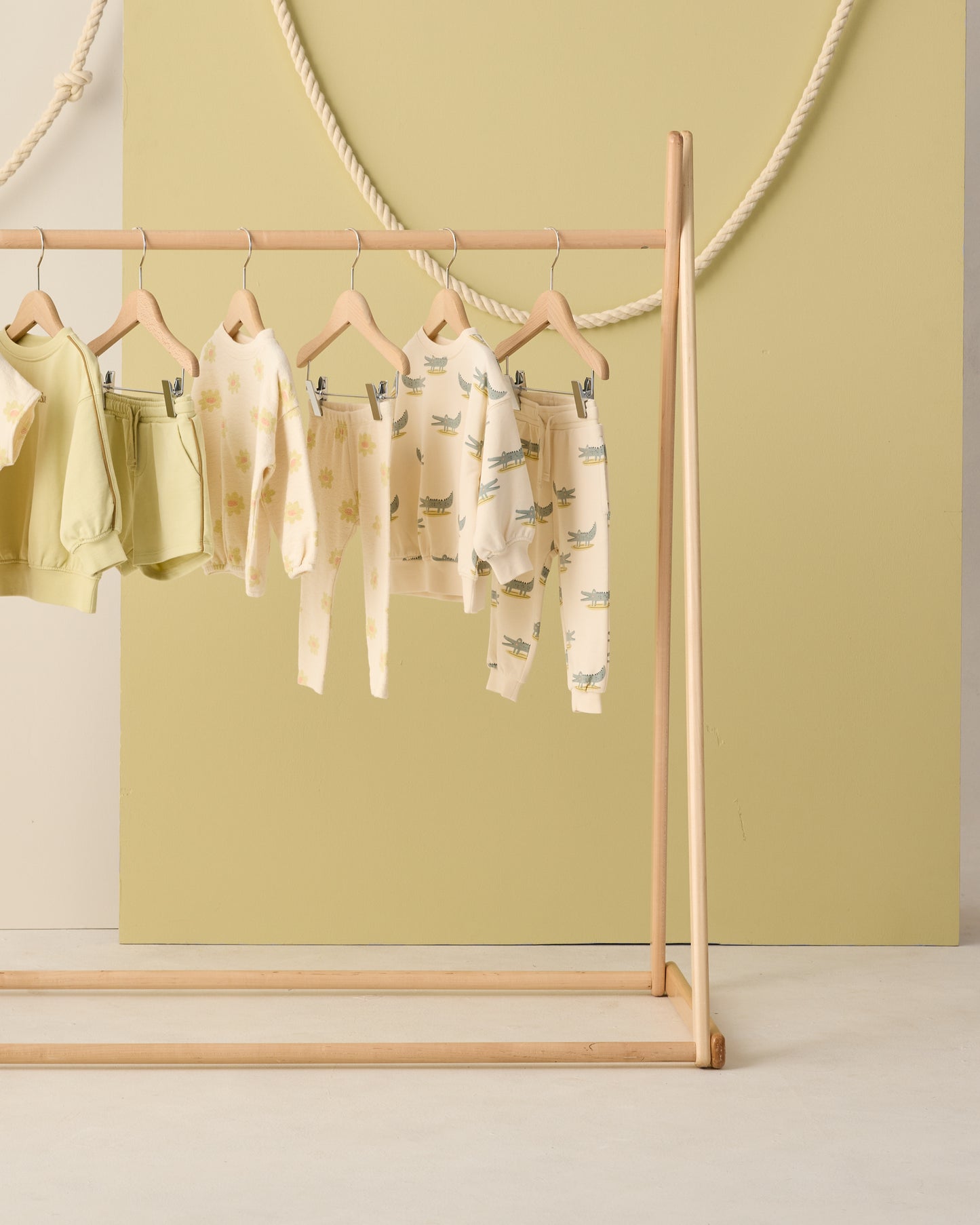 Relaxed Alligators Sweatshirt