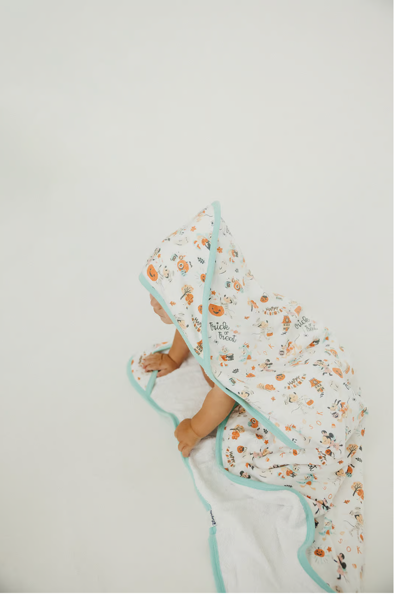 Mickey’s Boo Bash Premium Hooded Towel