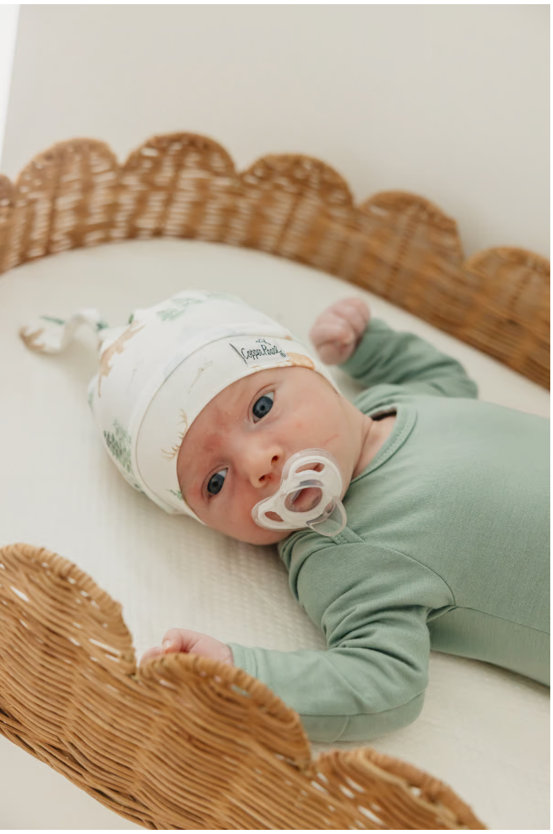 Grayson Top Knot Hat (0-4 M)