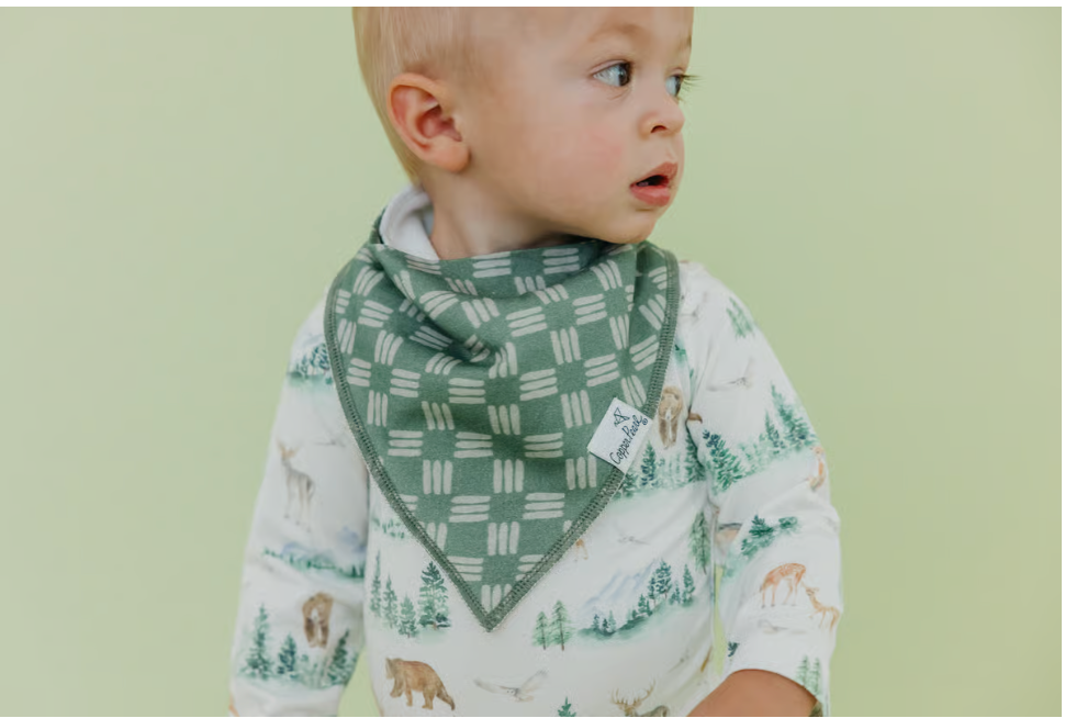 Grayson Bandana Bib Set