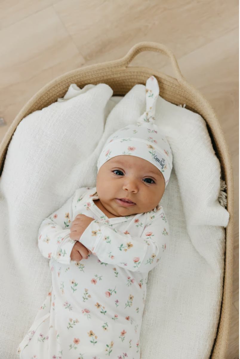 Eloise Top Knot Hat (0-4 M)
