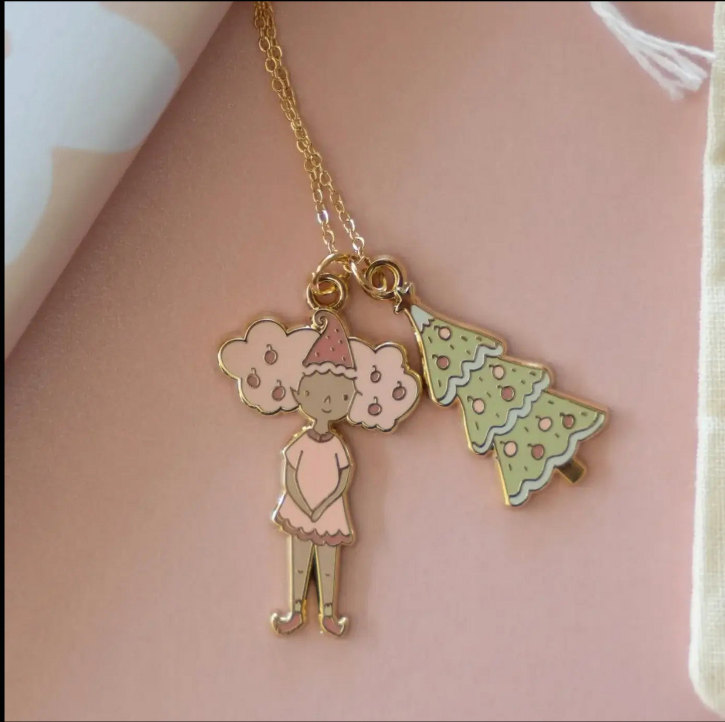 The Story of Goldie: The Magical Christmas Elf Gift Set