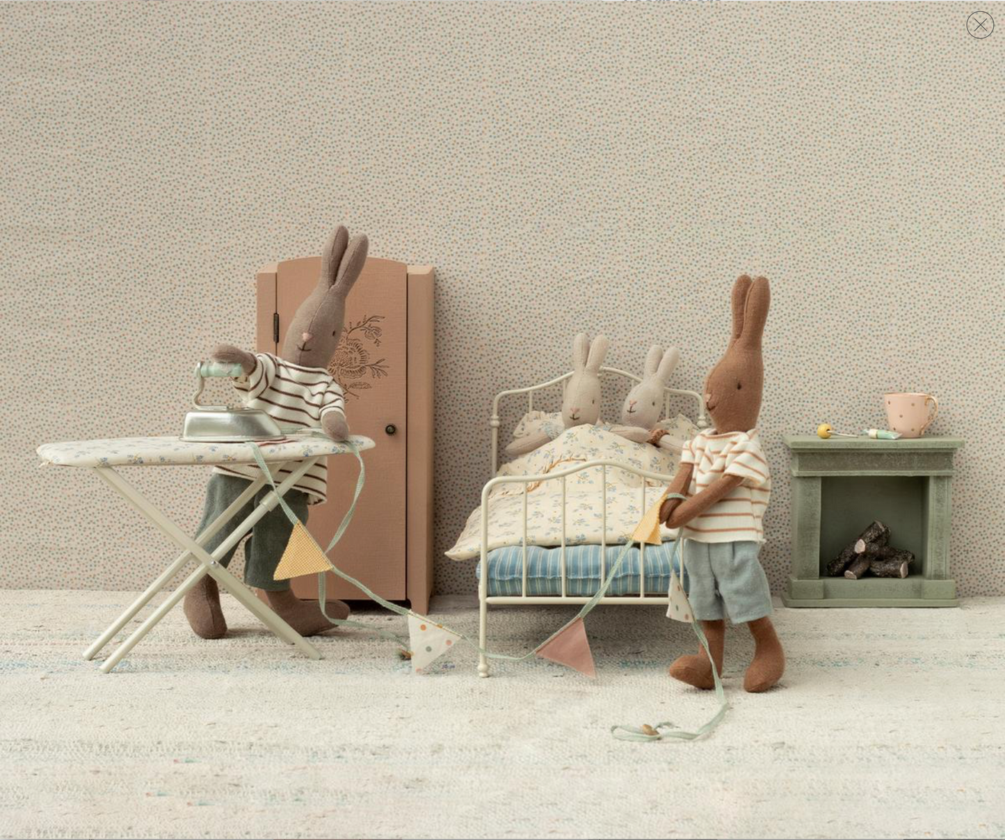 Light Rose Miniature Closet