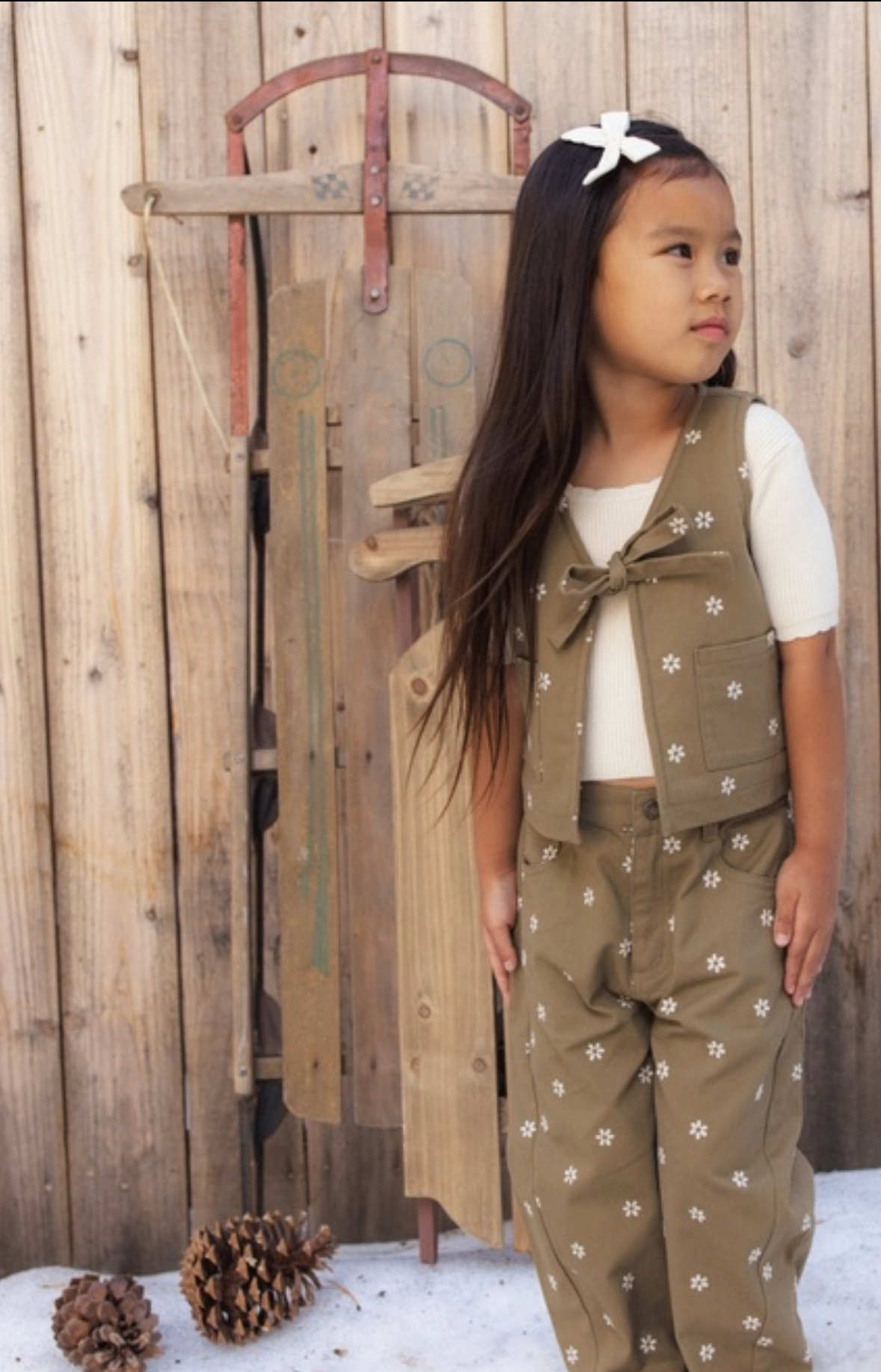 Embroidered Daisies Barrel Pants