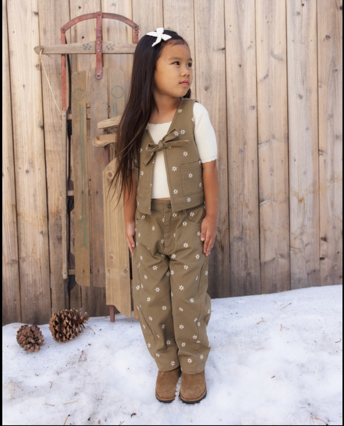 Embroidered Daisies Barrel Pants