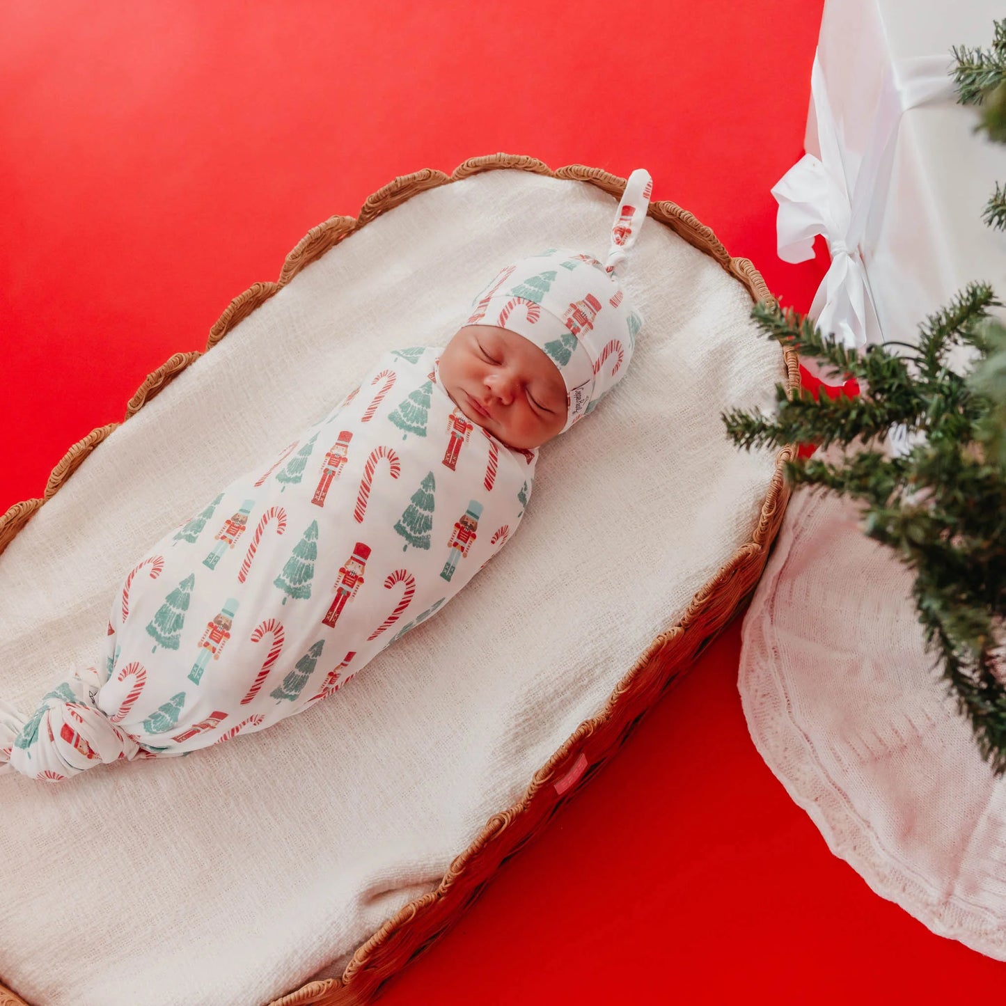 Nicholas Single Knit Blanket